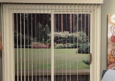 CHAIN AND CORD WINDOW BLINDS